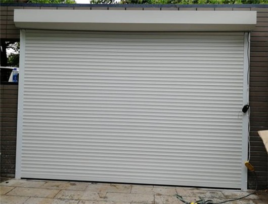 濟(jì)南卷簾門廠家教你怎樣維修電動卷簾門出現(xiàn)的故障！